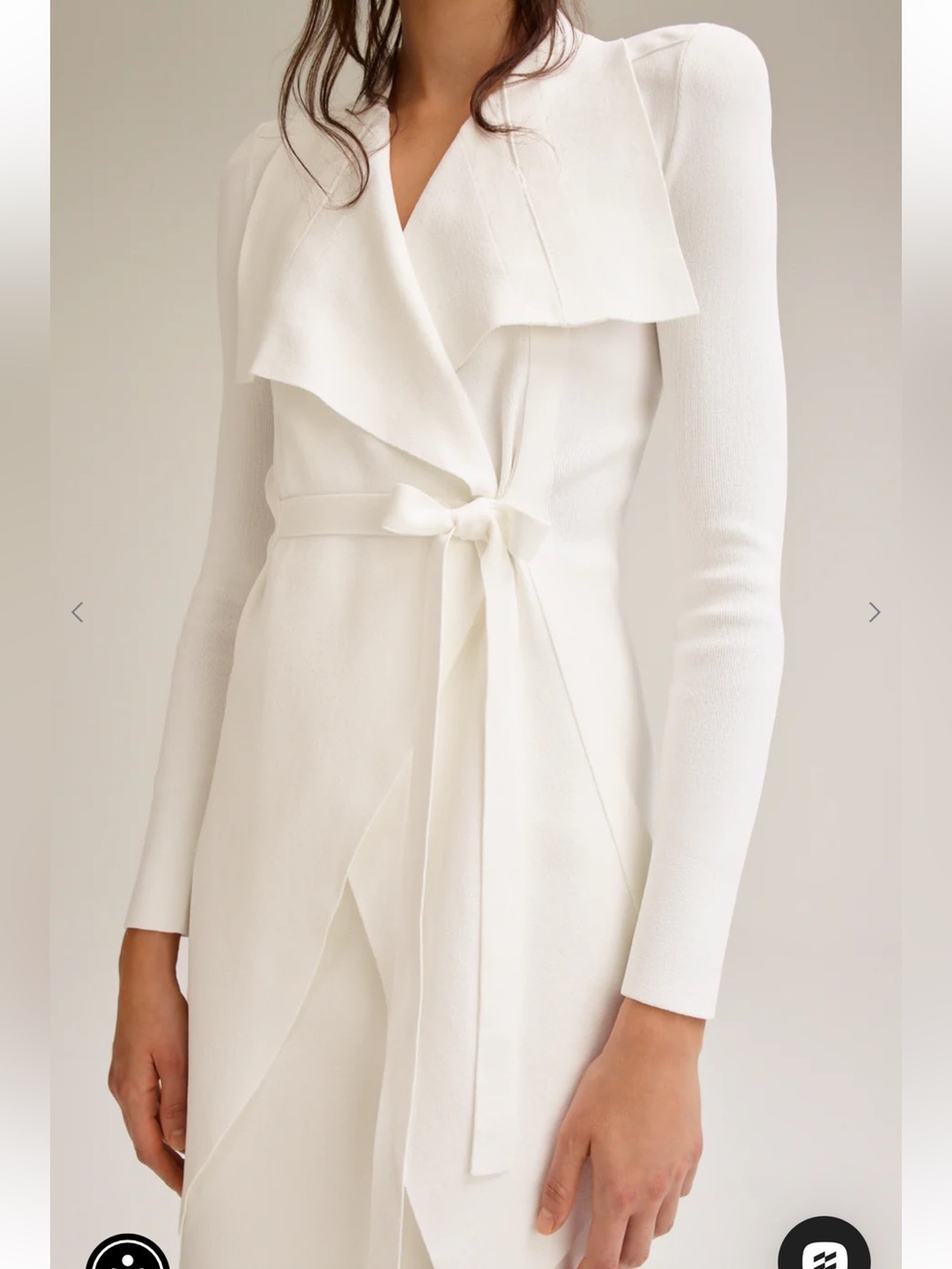 Scanlan Theodore Crepe Knit Drape Front Tie Jacket in White Size Small
